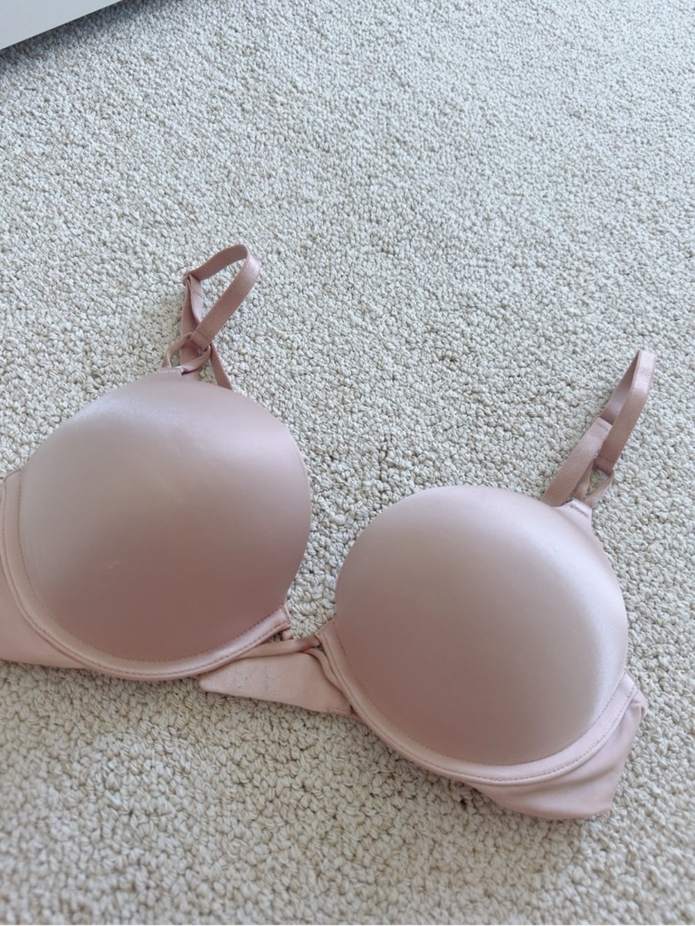 Victoria's Secret Blush Pink Smooth Padded Bra